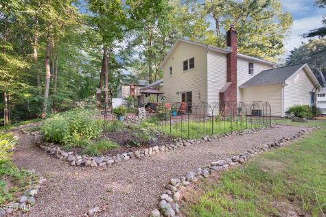 73 Wineberry Lane Malta NY 12020