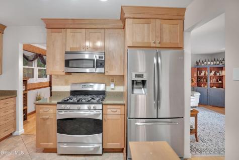 73 Wineberry Lane Malta NY 12020
