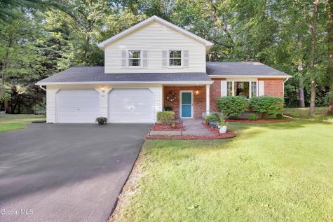73 Wineberry Lane Malta NY 12020