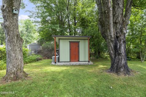 90 Teliska Avenue Rensselaer NY 12144