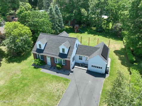 90 Teliska Avenue Rensselaer NY 12144