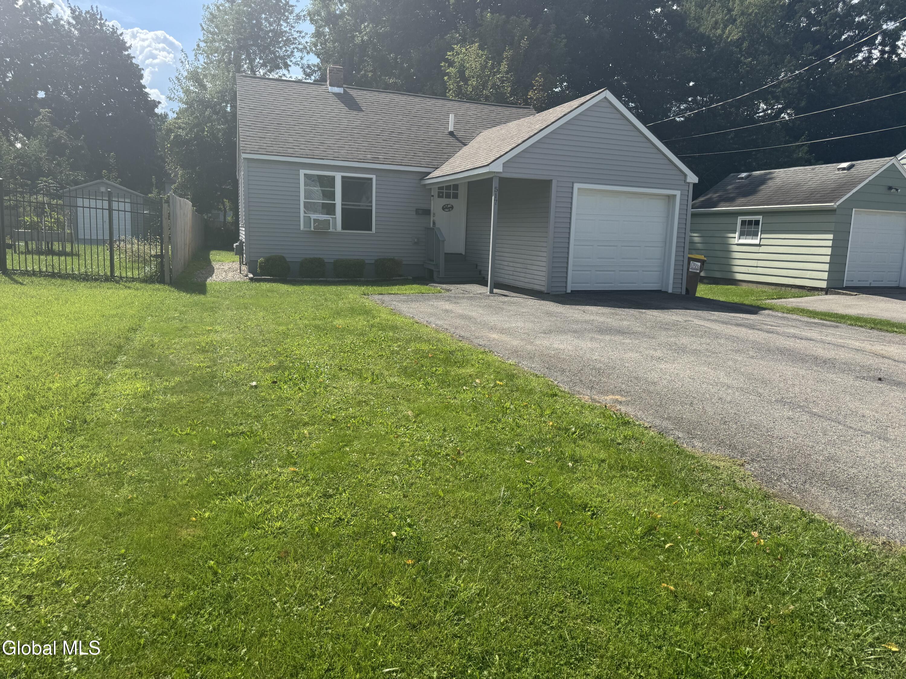 517 Elliott Street Glenville NY 12302