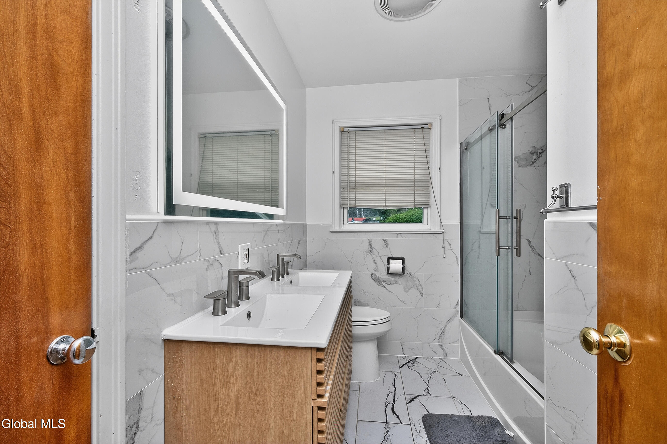 15 Morningside Drive Delmar NY 12054