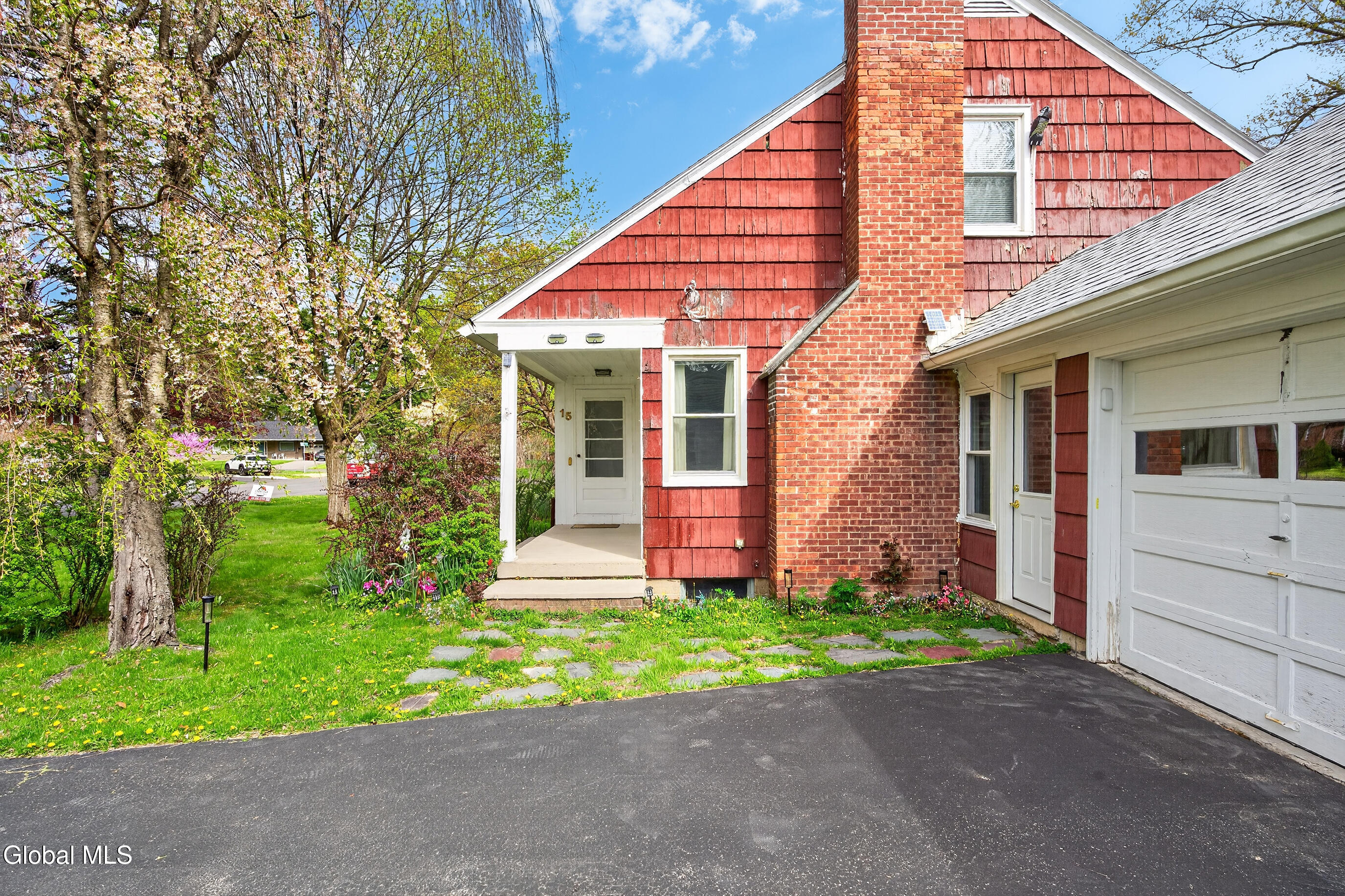 15 Morningside Drive Delmar NY 12054