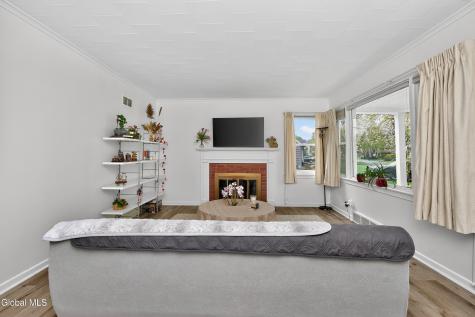 15 Morningside Drive Delmar NY 12054