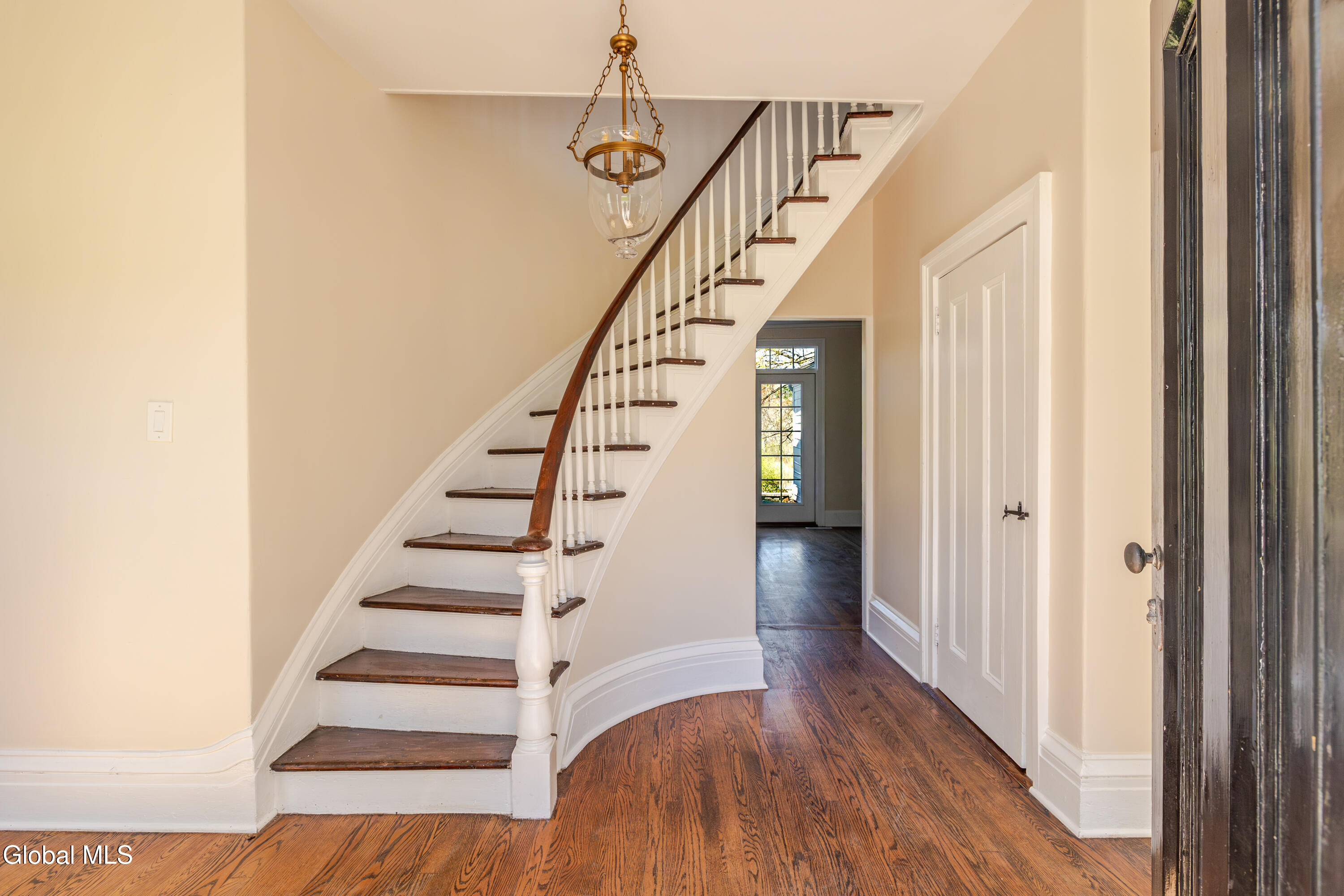 1569 Hoosick Road Troy NY 12180