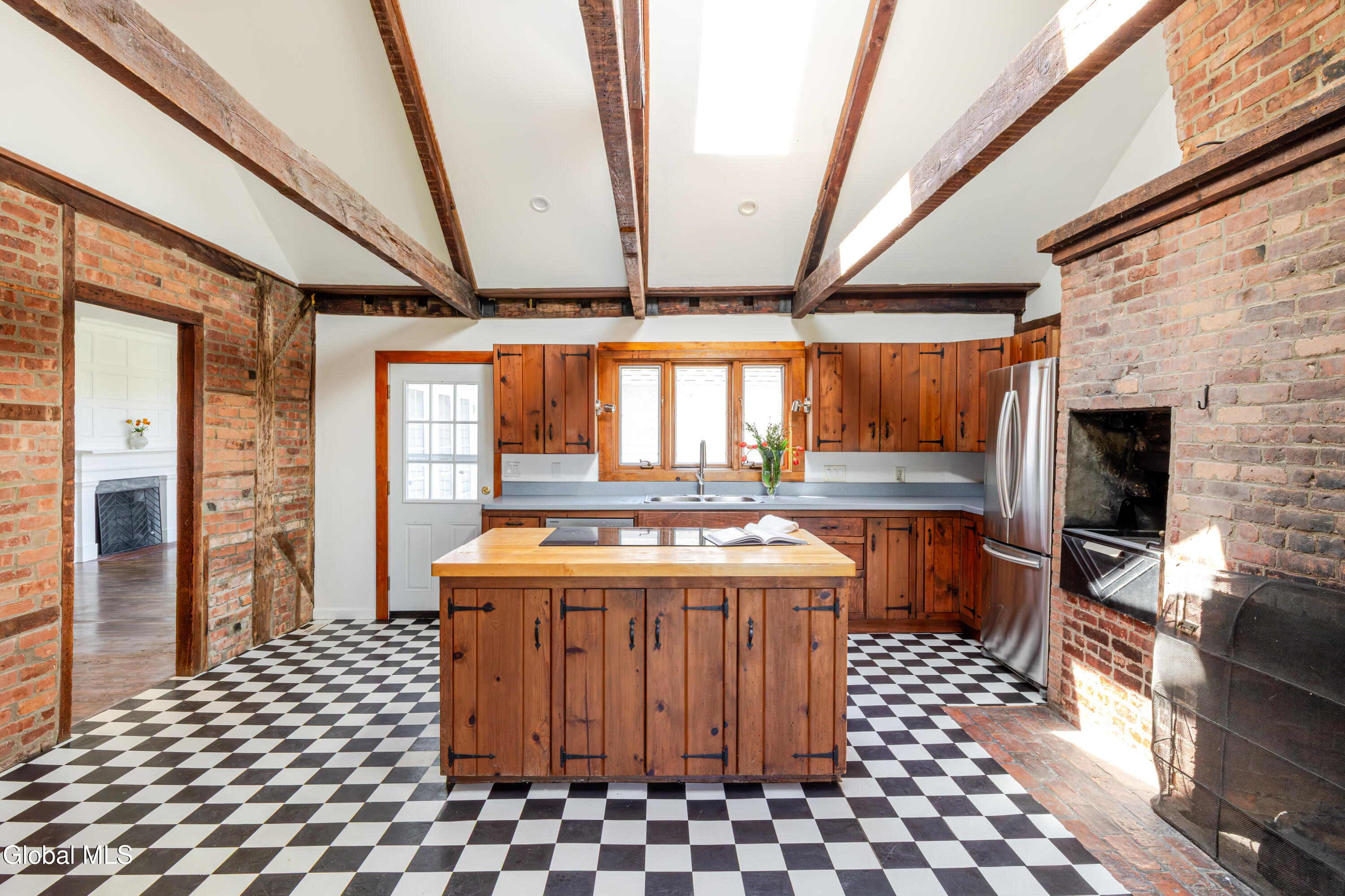 1569 Hoosick Road Troy NY 12180