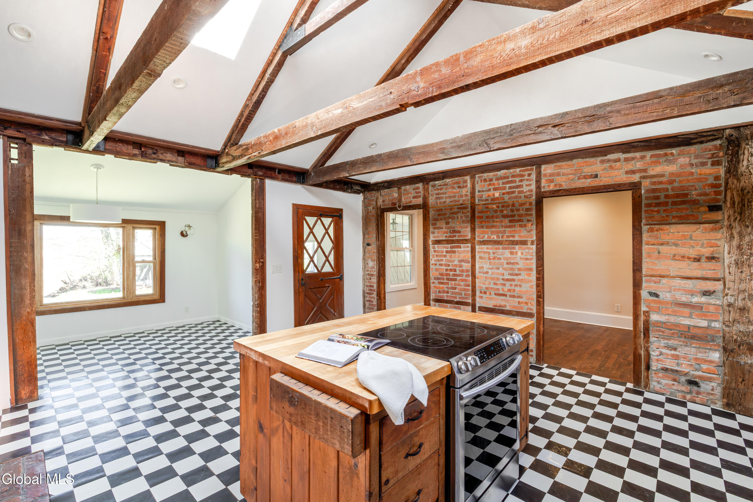 1569 Hoosick Road Troy NY 12180