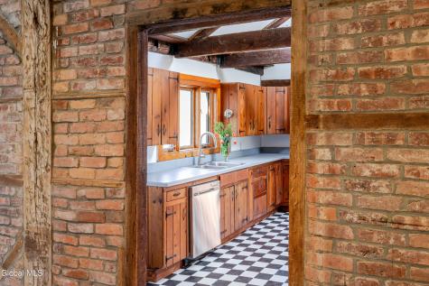 1569 Hoosick Road Troy NY 12180