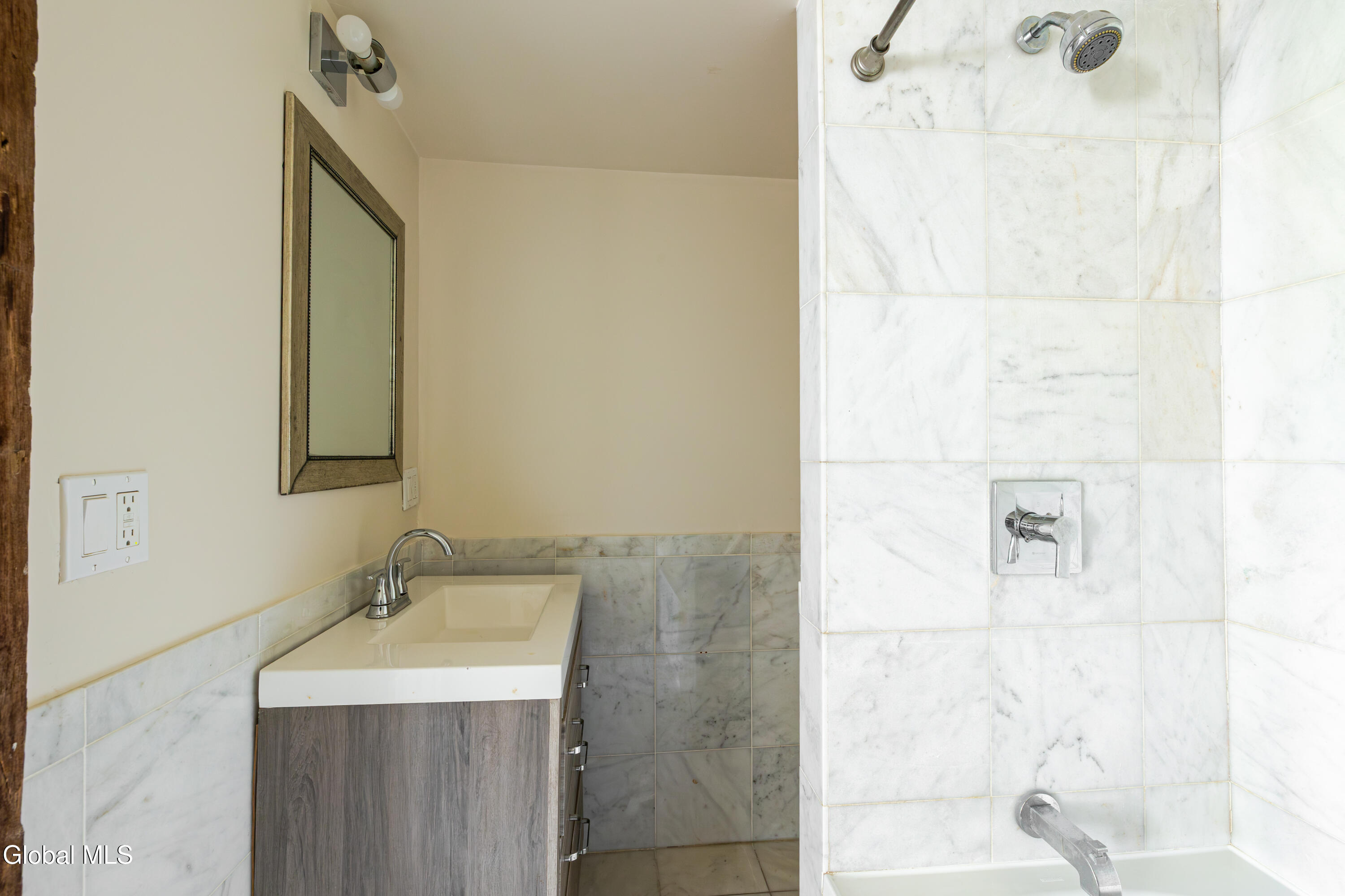 1569 Hoosick Road Troy NY 12180