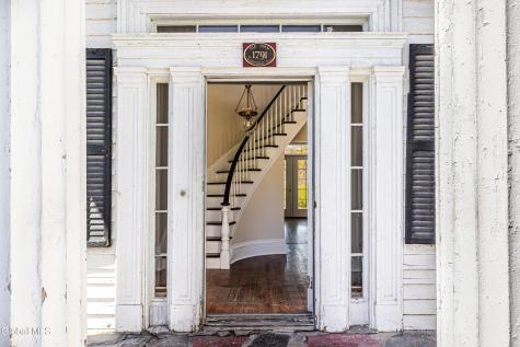1569 Hoosick Road Troy NY 12180