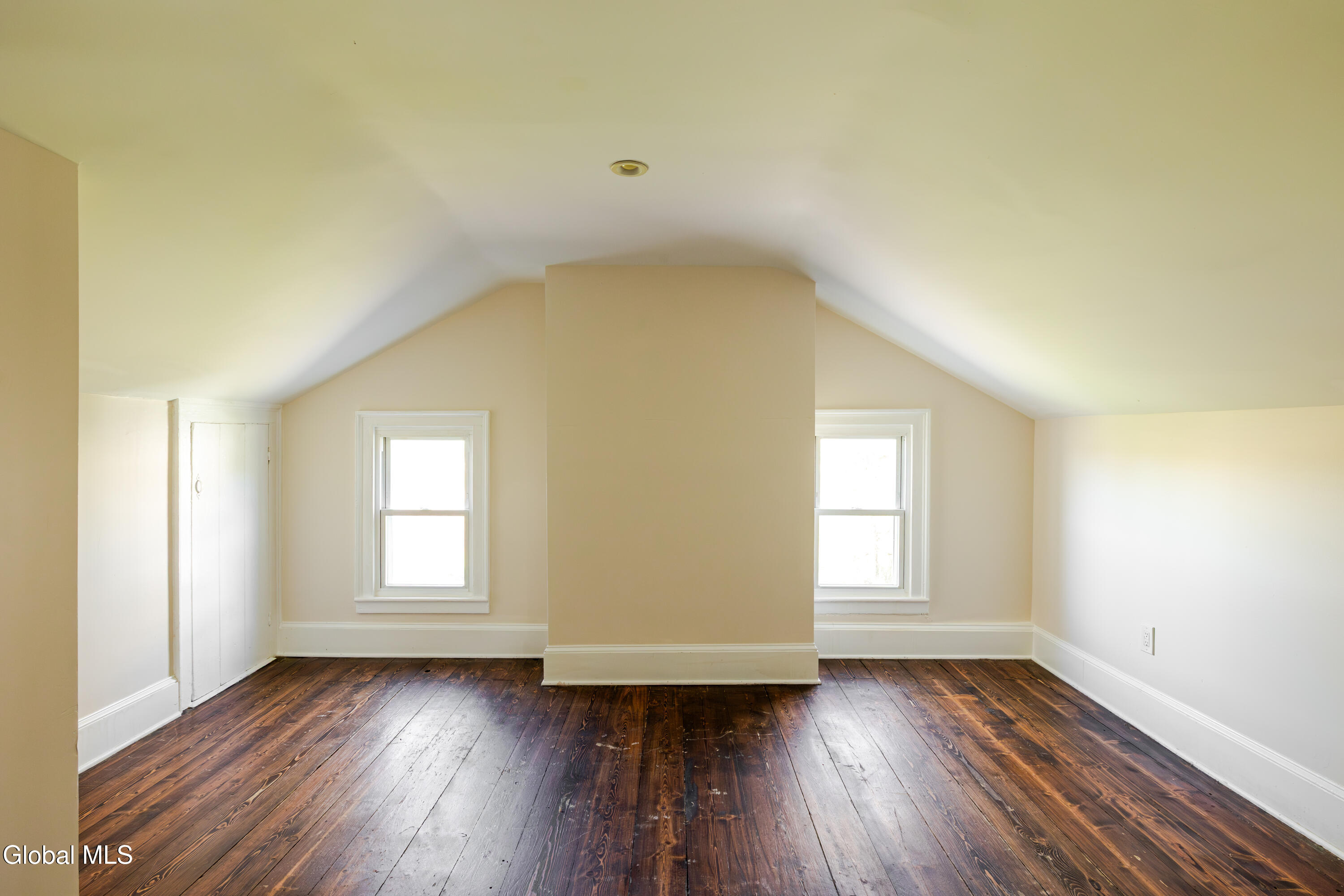 1569 Hoosick Road Troy NY 12180