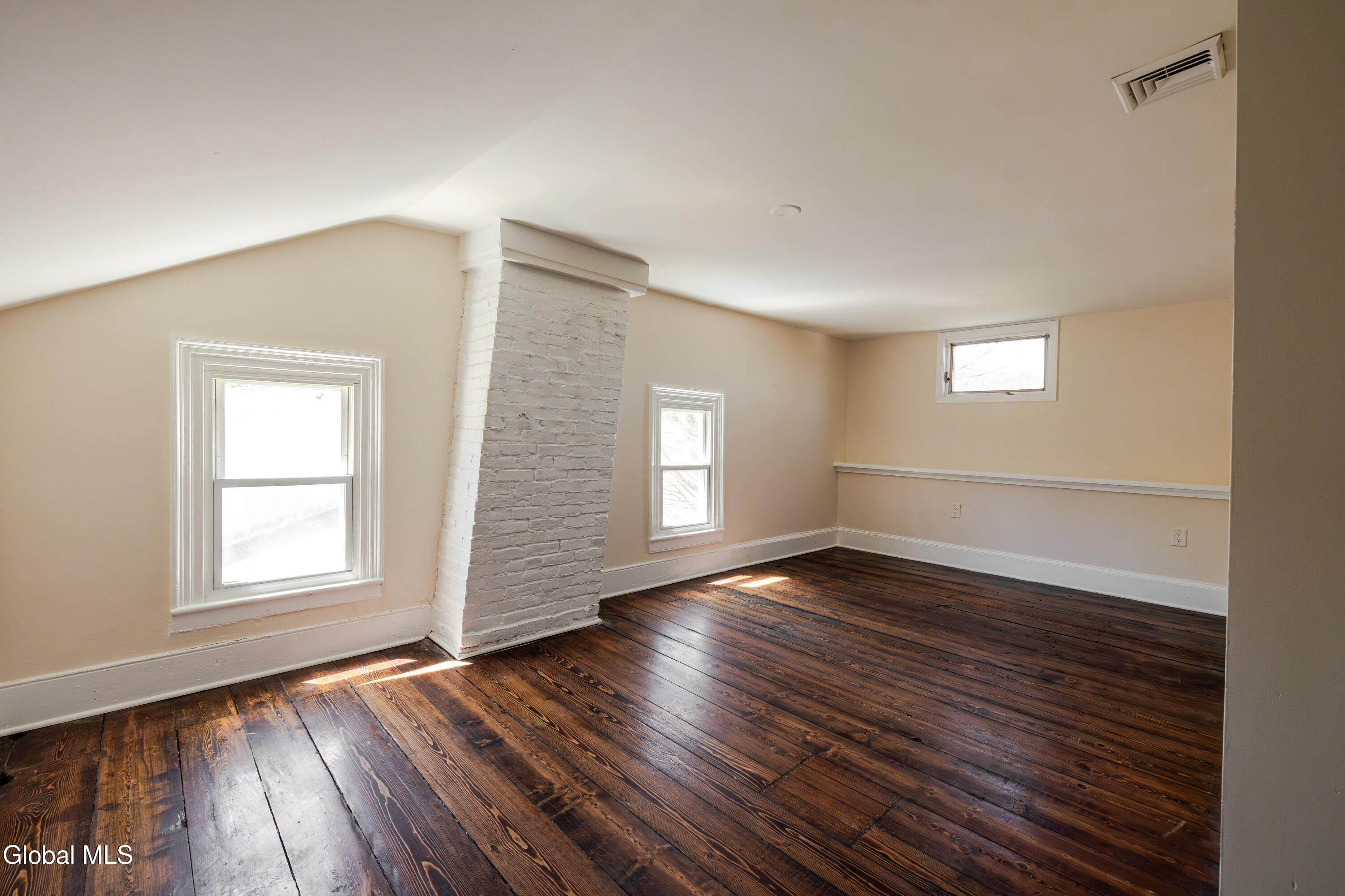 1569 Hoosick Road Troy NY 12180