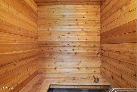 6 Wayto Lane Ballston Lake NY 12019