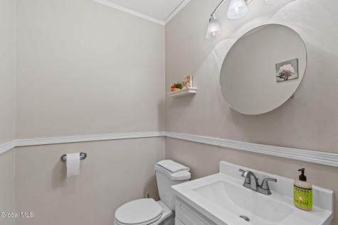 6 Wayto Lane Ballston Lake NY 12019