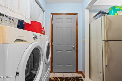 6 Wayto Lane Ballston Lake NY 12019