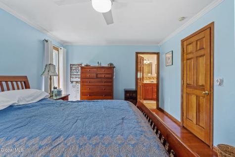 6 Wayto Lane Ballston Lake NY 12019