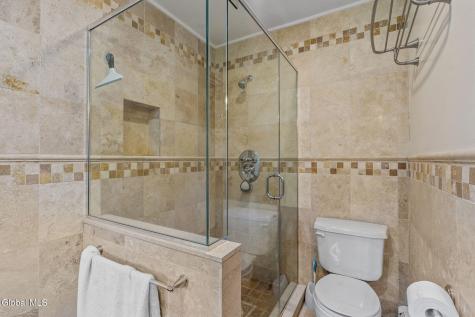 6 Wayto Lane Ballston Lake NY 12019