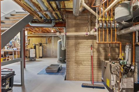 6 Wayto Lane Ballston Lake NY 12019