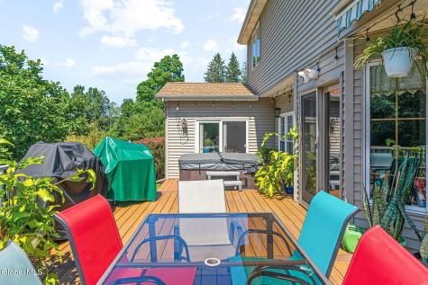 6 Wayto Lane Ballston Lake NY 12019