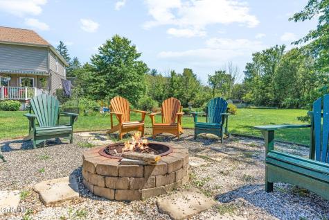 6 Wayto Lane Ballston Lake NY 12019