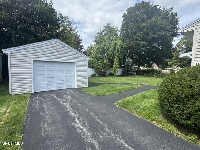 25 Pawling Avenue Mechanicville NY 12118