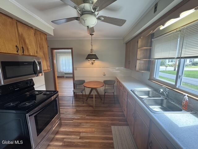 25 Pawling Avenue Mechanicville NY 12118