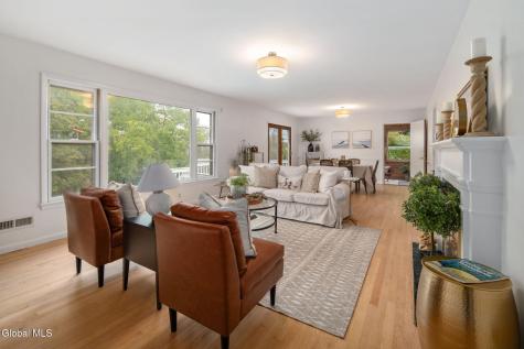 1104 Merlin Drive Schenectady NY 12309