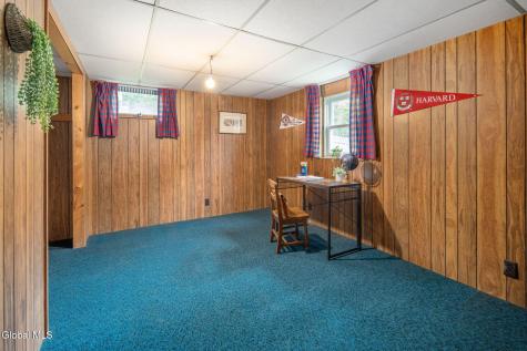 1104 Merlin Drive Schenectady NY 12309