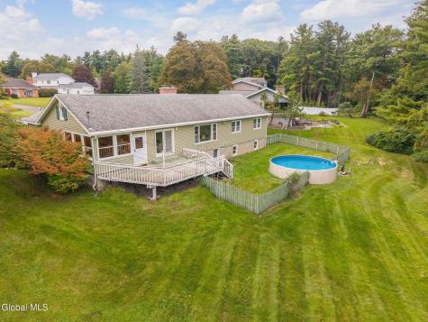 1104 Merlin Drive Schenectady NY 12309