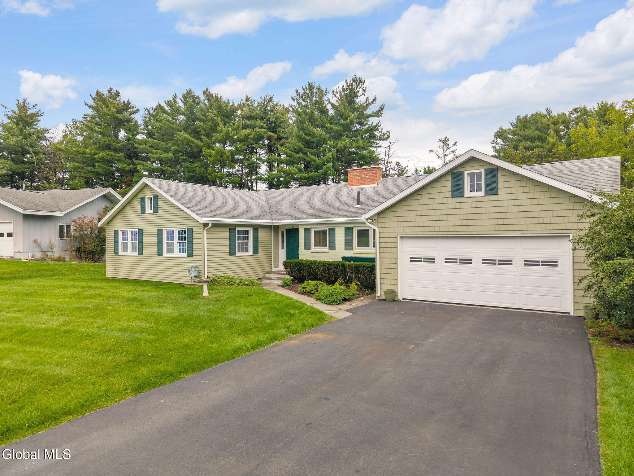 1104 Merlin Drive Schenectady NY 12309