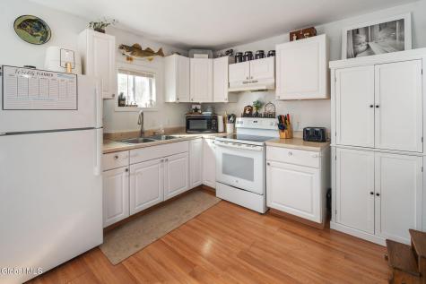 1677 New York 145 Middleburgh NY 12122