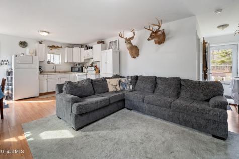 1677 New York 145 Middleburgh NY 12122
