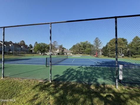 48 Commonwealth Drive Glenmont NY 12077