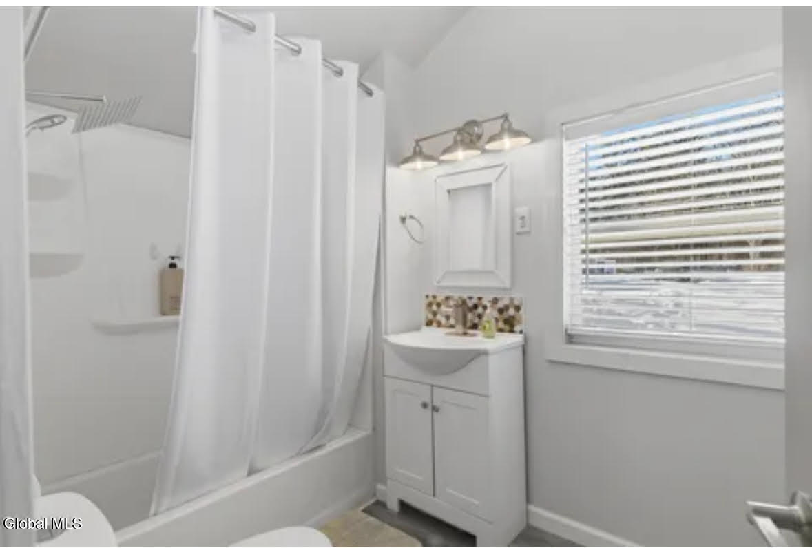 12 Berry Patch Lane Crown Point NY 12928