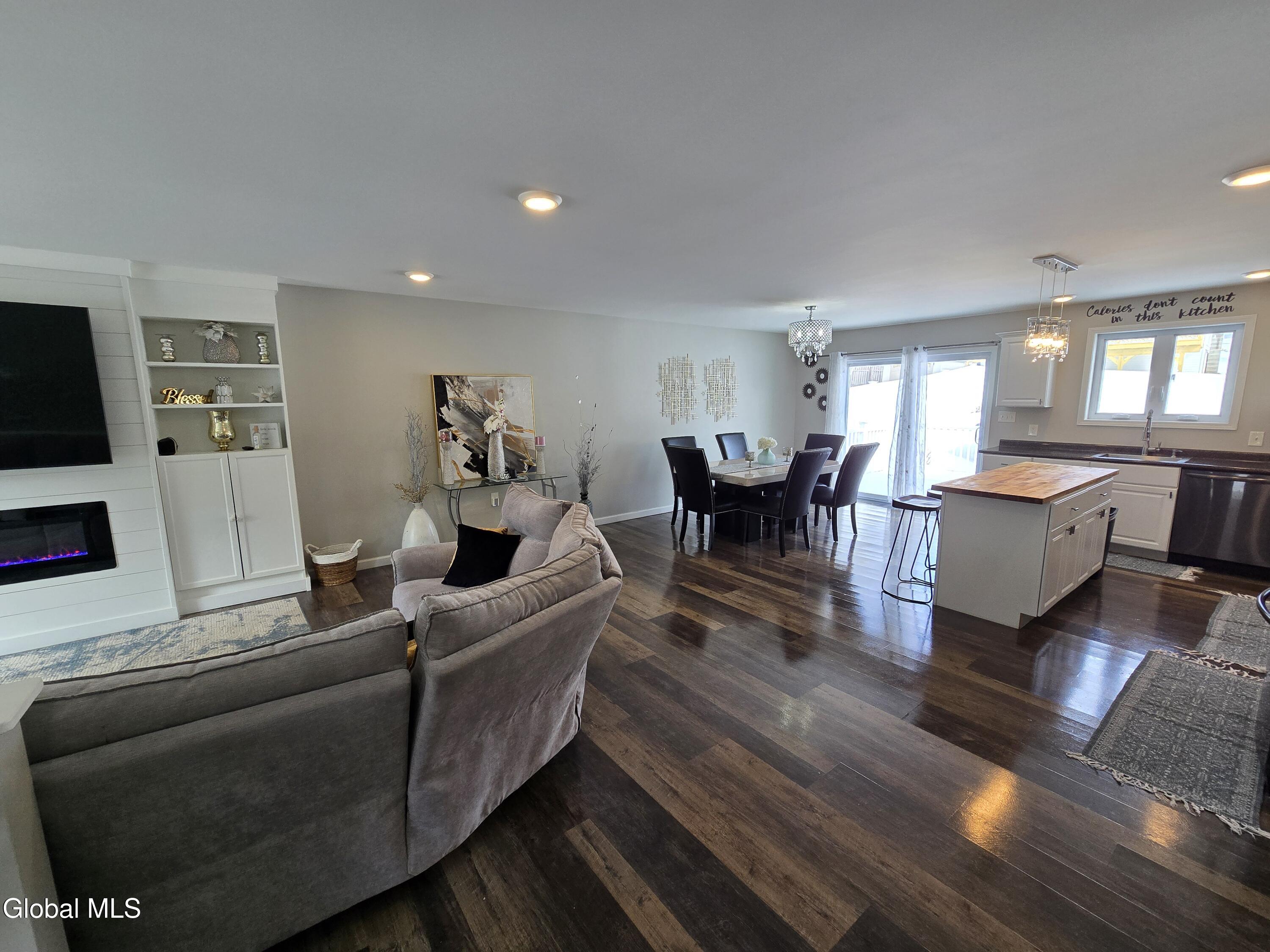 10 Franklin Avenue Wynantskill NY 12198