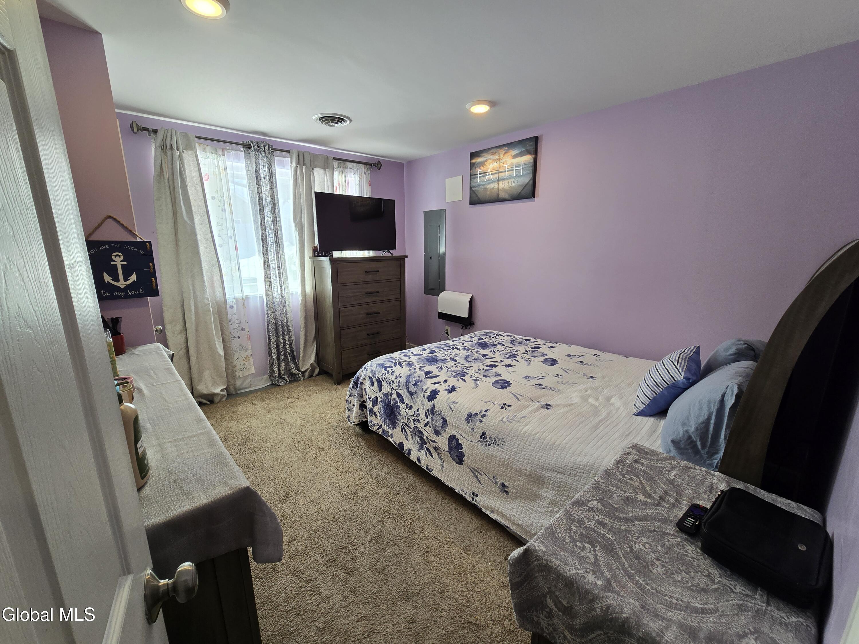 10 Franklin Avenue Wynantskill NY 12198