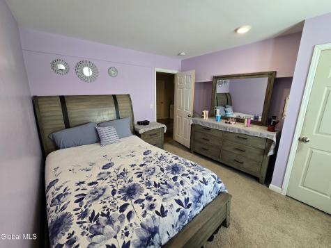 10 Franklin Avenue Wynantskill NY 12198