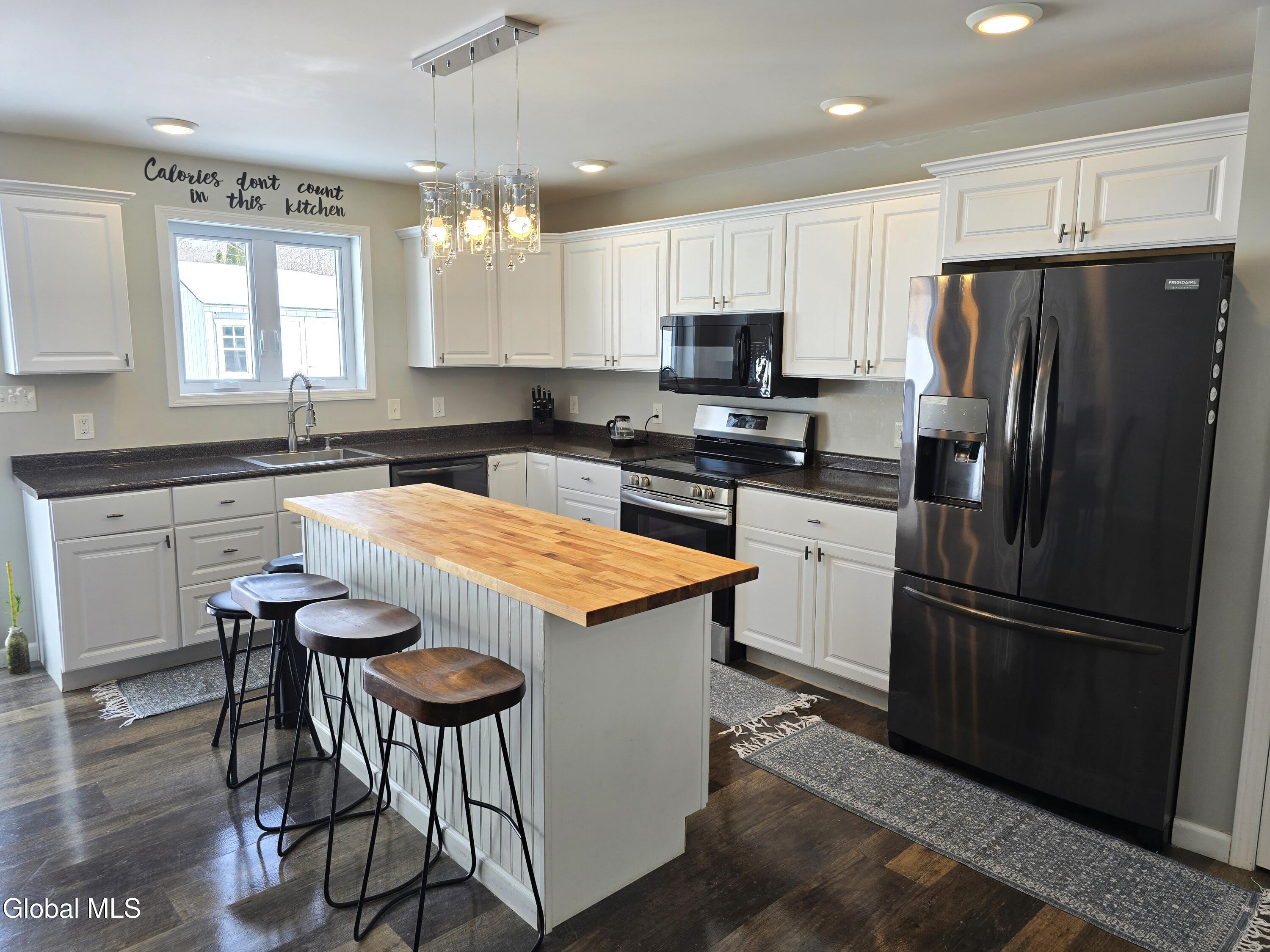 10 Franklin Avenue Wynantskill NY 12198