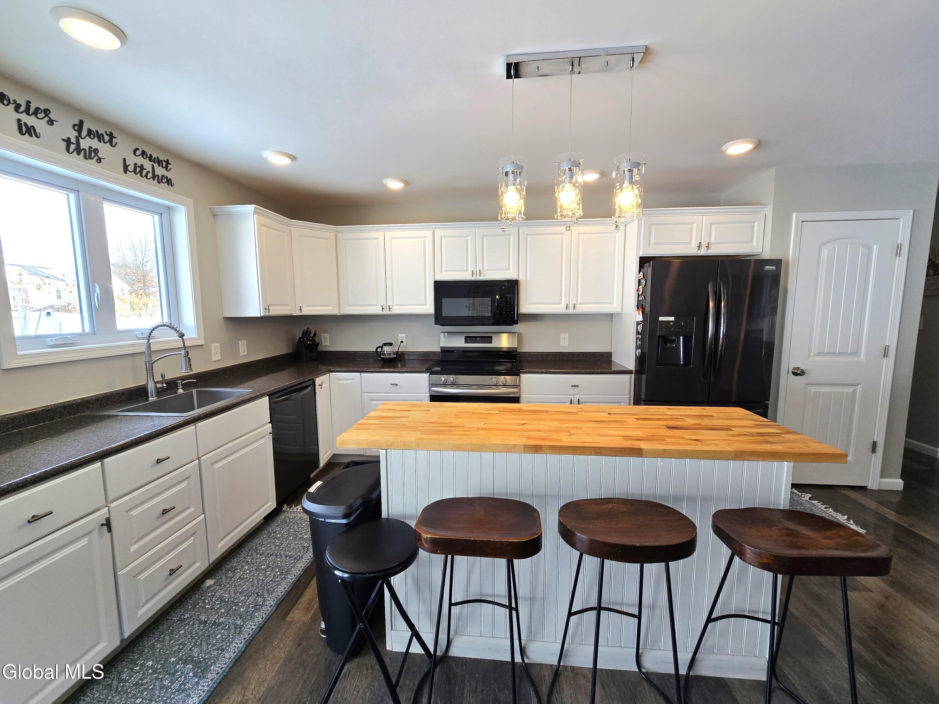 10 Franklin Avenue Wynantskill NY 12198