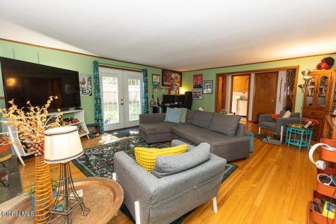 1836 Oakland Avenue Schenectady NY 12308