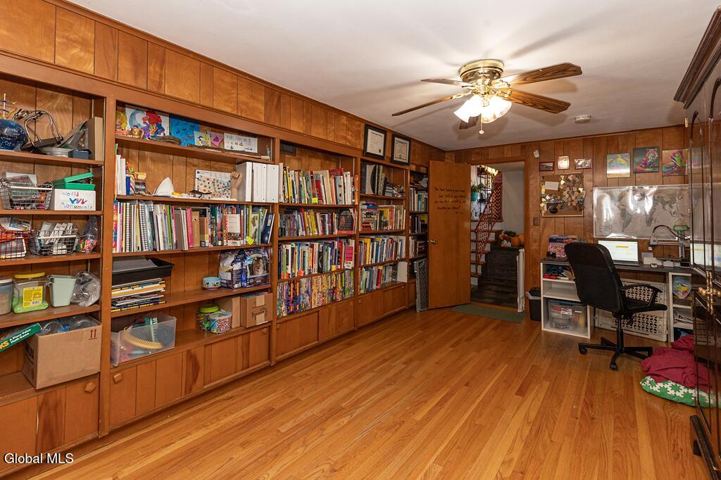 1836 Oakland Avenue Schenectady NY 12308