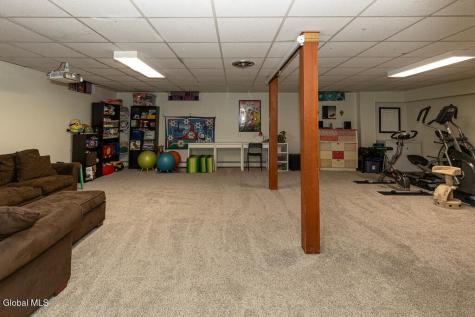 1836 Oakland Avenue Schenectady NY 12308