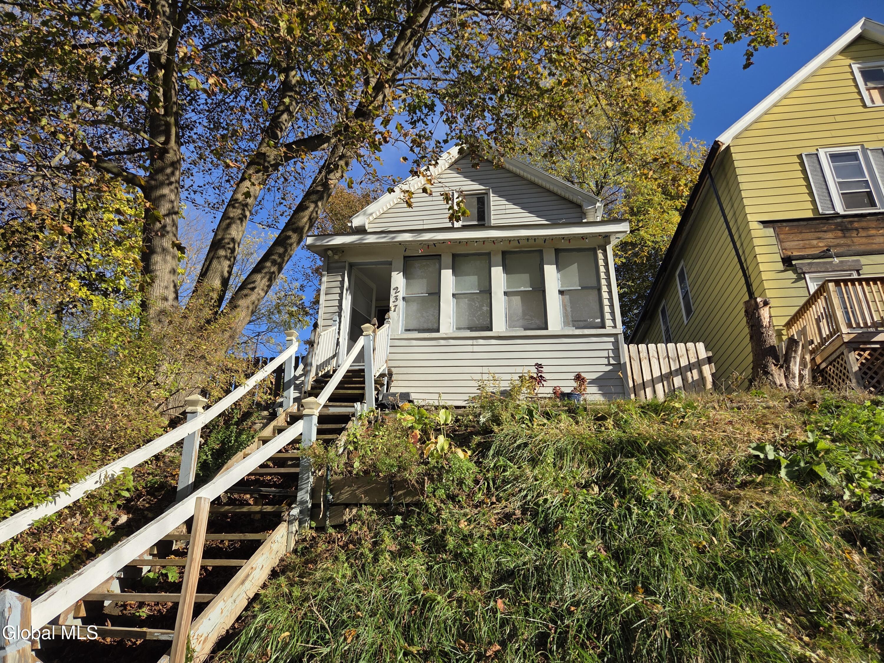 237 Vrooman Avenue Amsterdam NY 12010