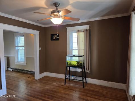 237 Vrooman Avenue Amsterdam NY 12010