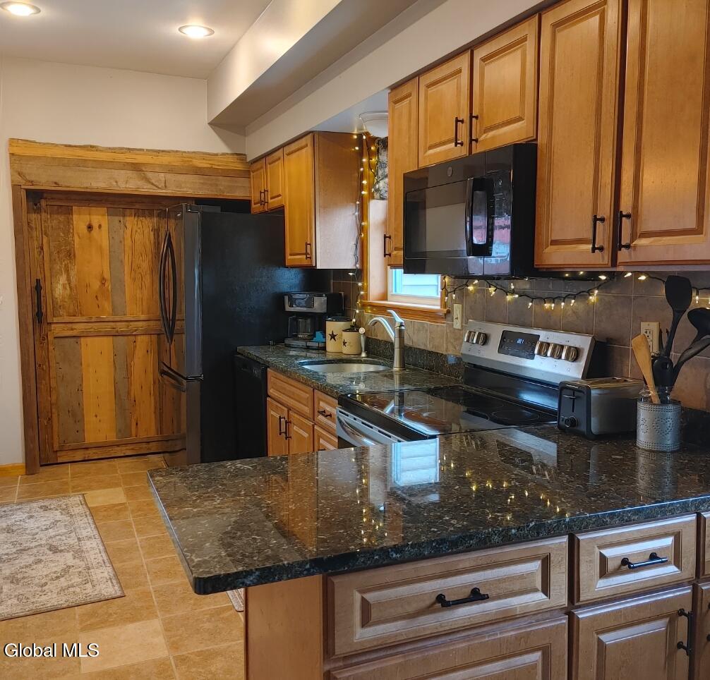 8 Stanton Street Ticonderoga NY 12883