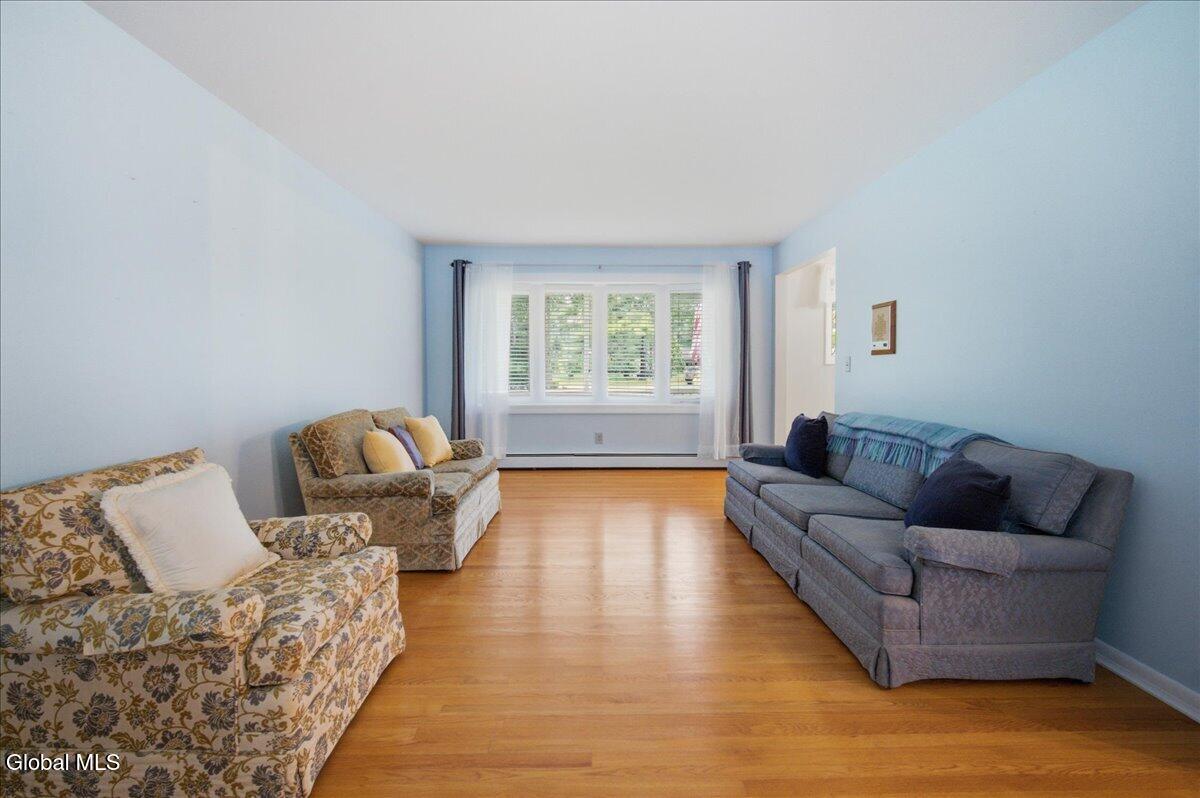 8 Colonial Court Ballston Lake NY 12019