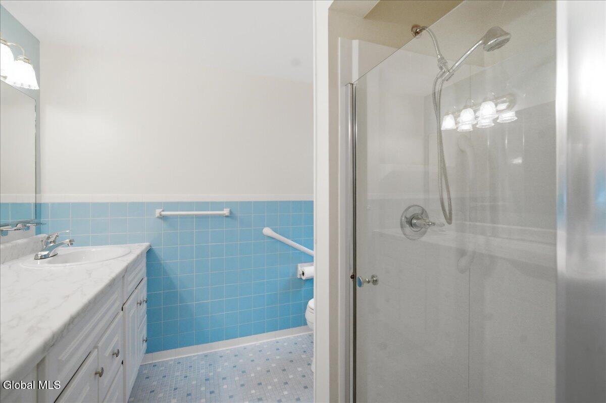 8 Colonial Court Ballston Lake NY 12019