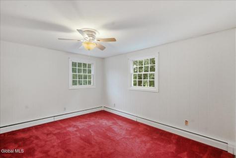 8 Colonial Court Ballston Lake NY 12019