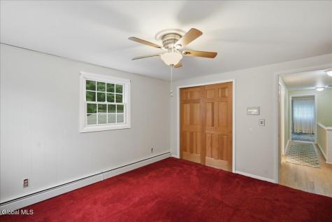 8 Colonial Court Ballston Lake NY 12019